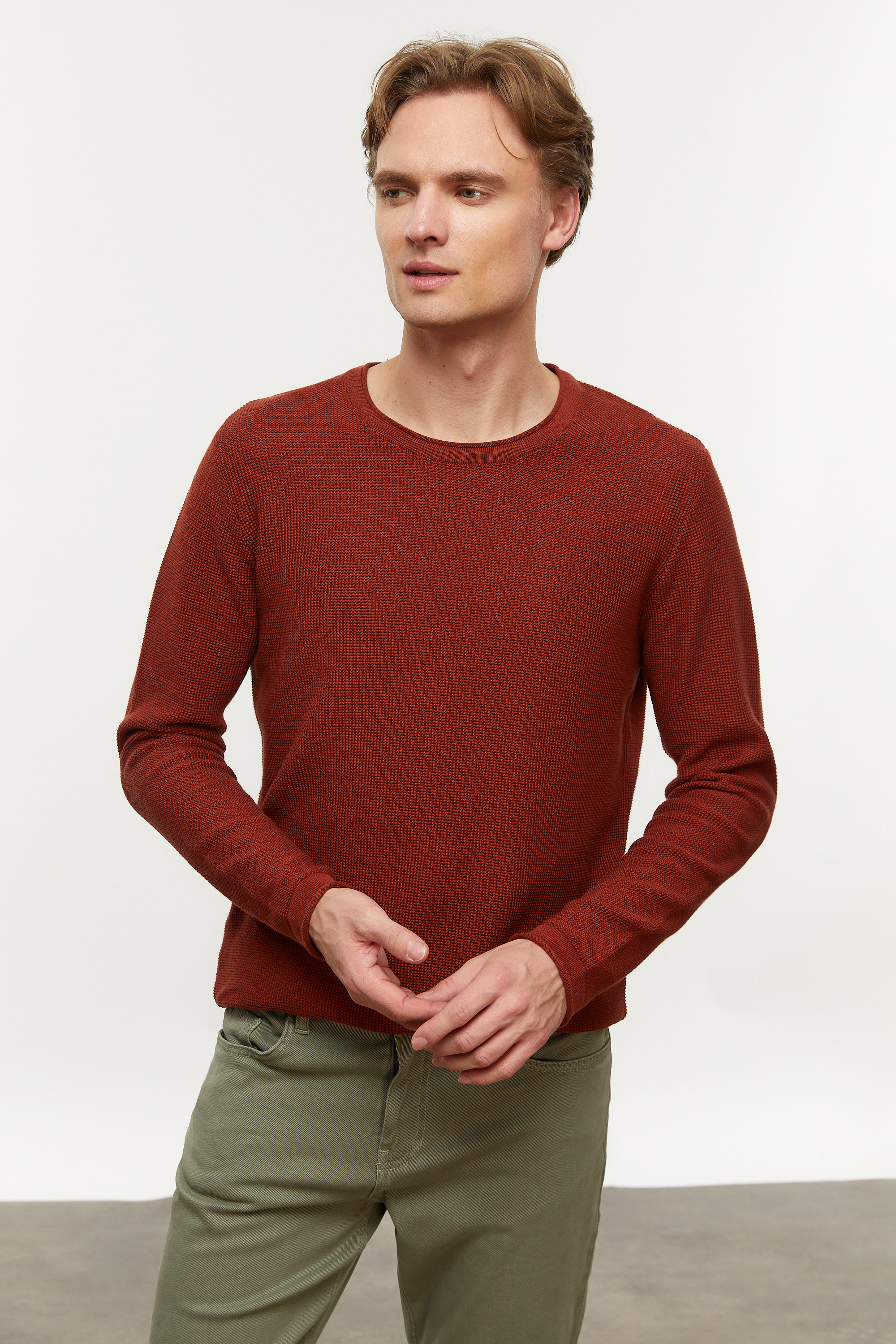 PAMUKLU BİSİKLET YAKA TRİKO KAZAK