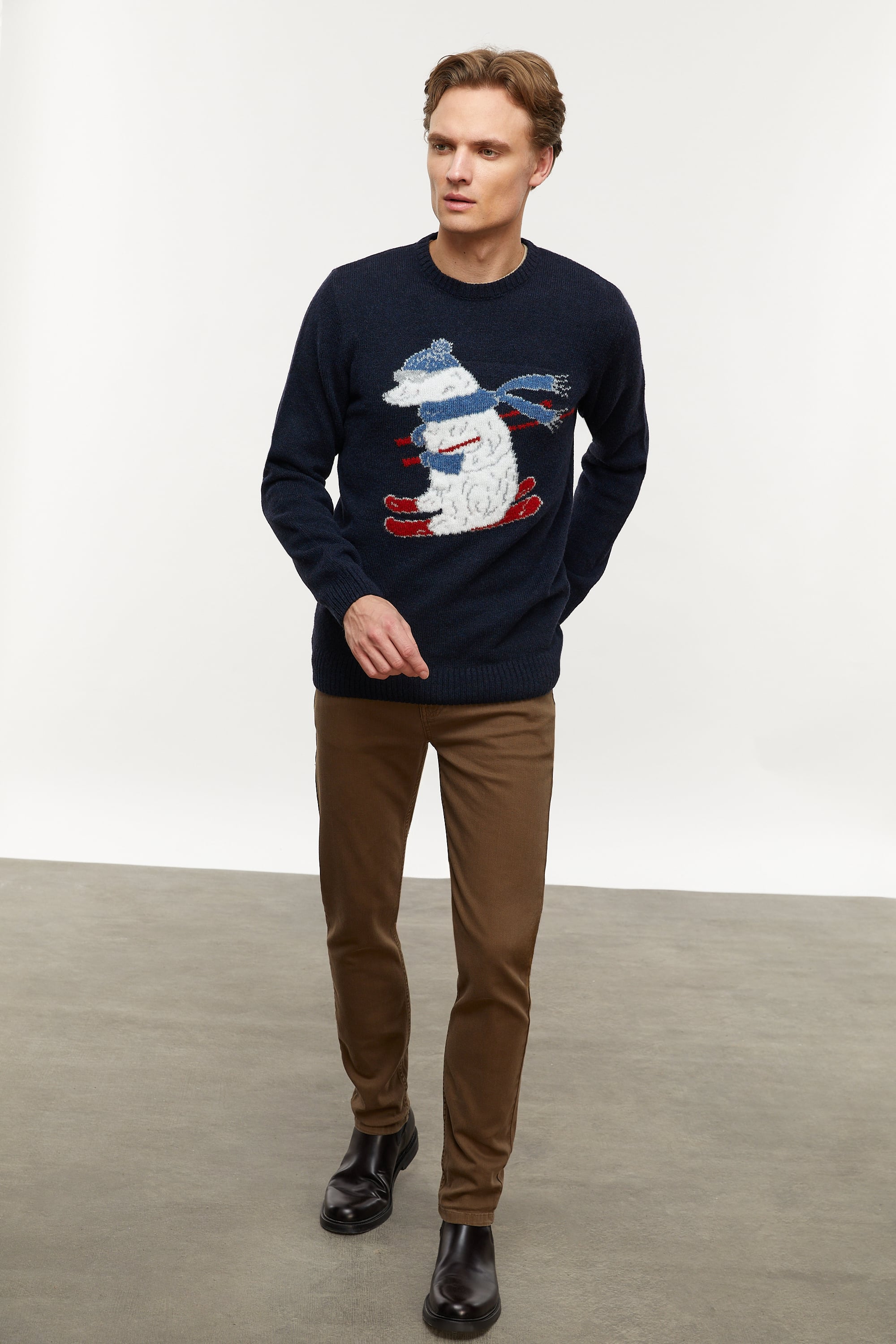 JAKARLI BİSİKLET YAKA TRİKO KAZAK