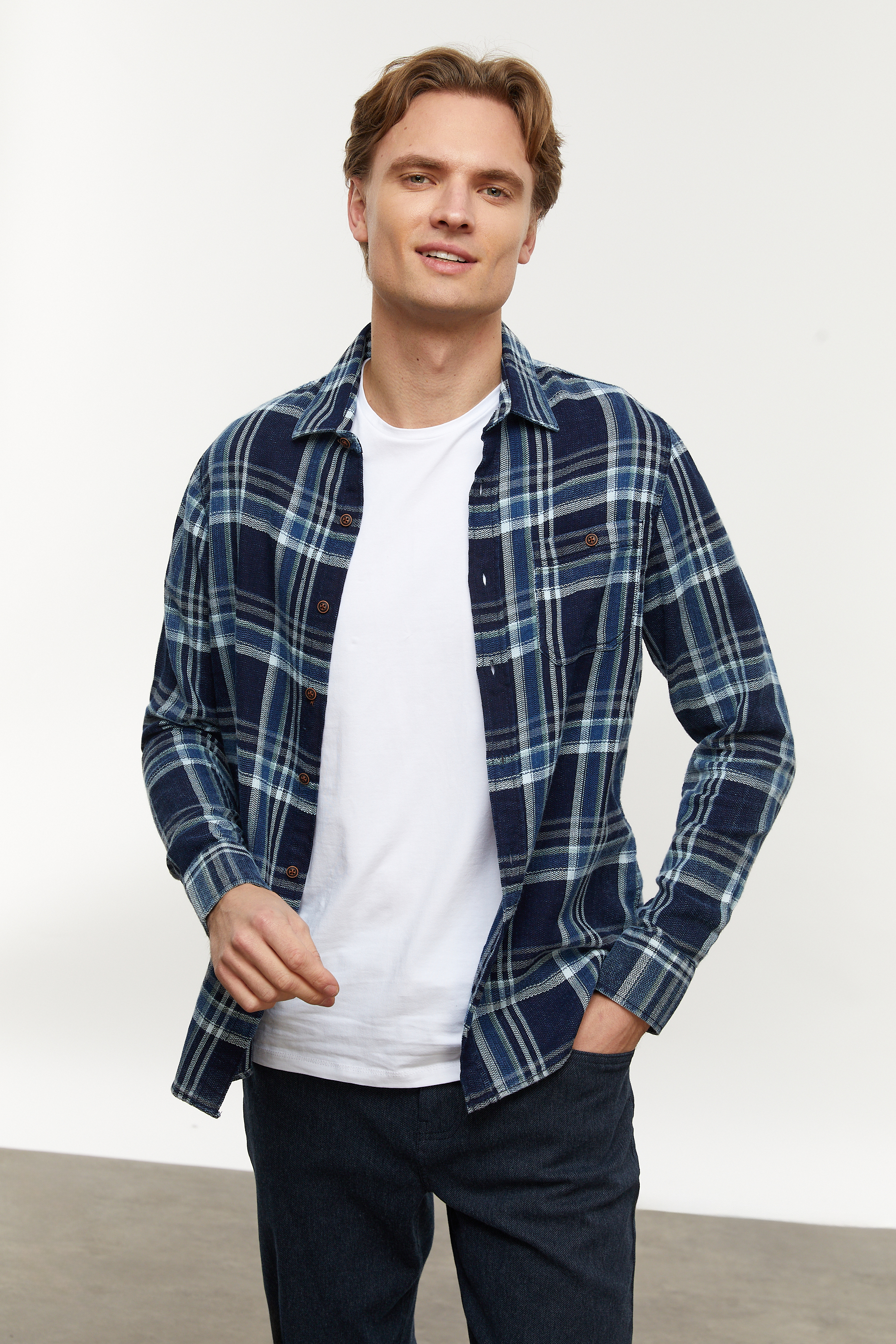 EKOSELİ REGULAR FIT GÖMLEK