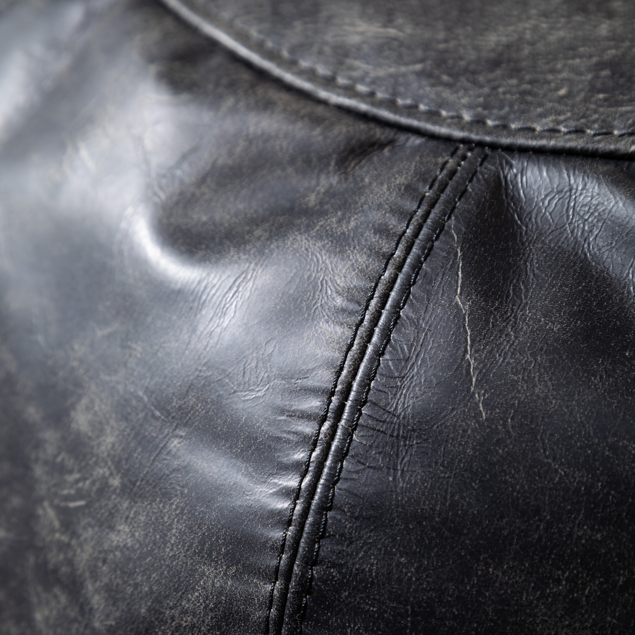 TABOO DERİ PUF SİYAH