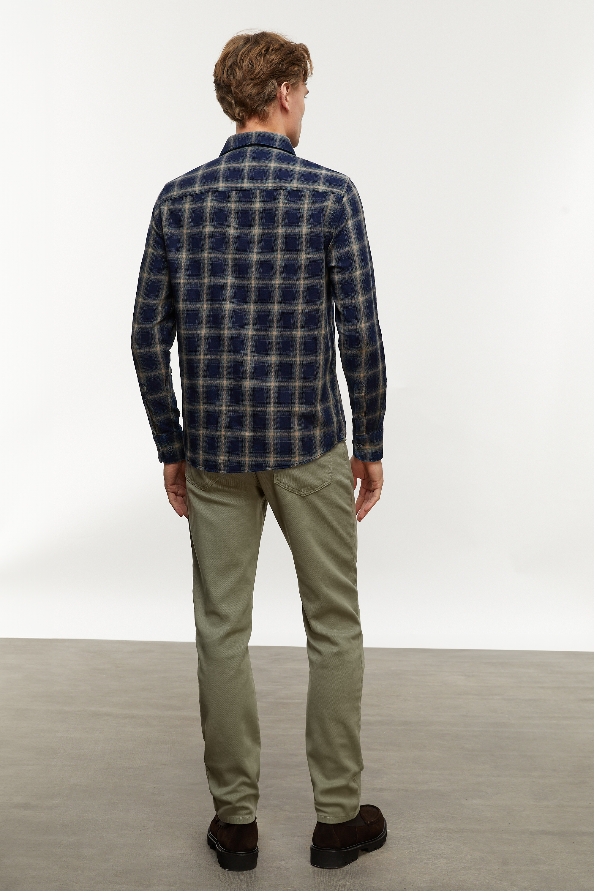 EKOSELİ REGULAR FIT GÖMLEK