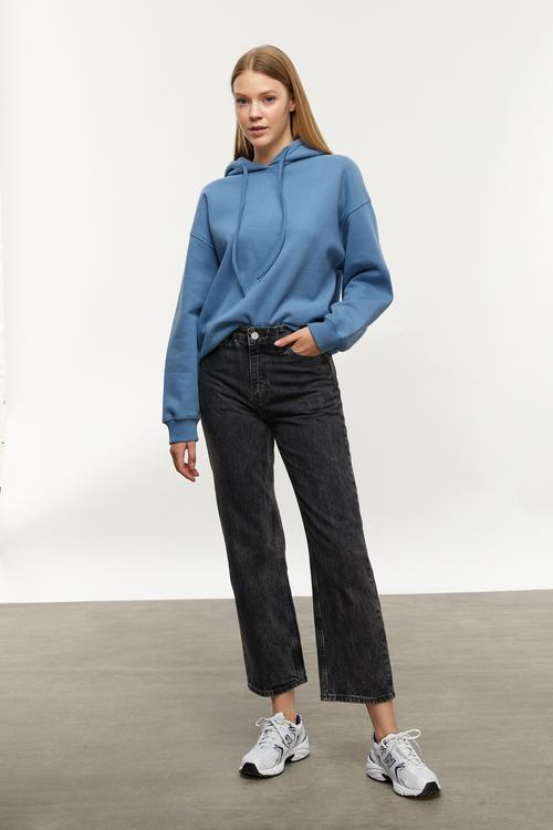  KAPÜŞONLU SWEATSHIRT