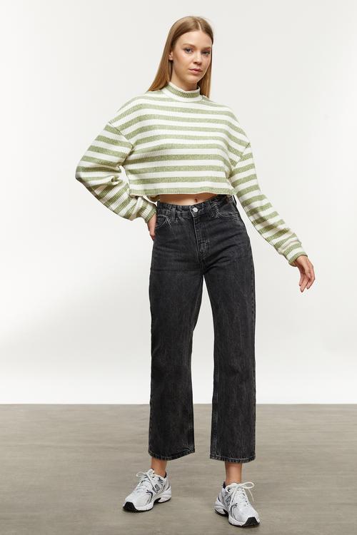  ÇİZGİLİ DİK YAKA SWEATSHIRT