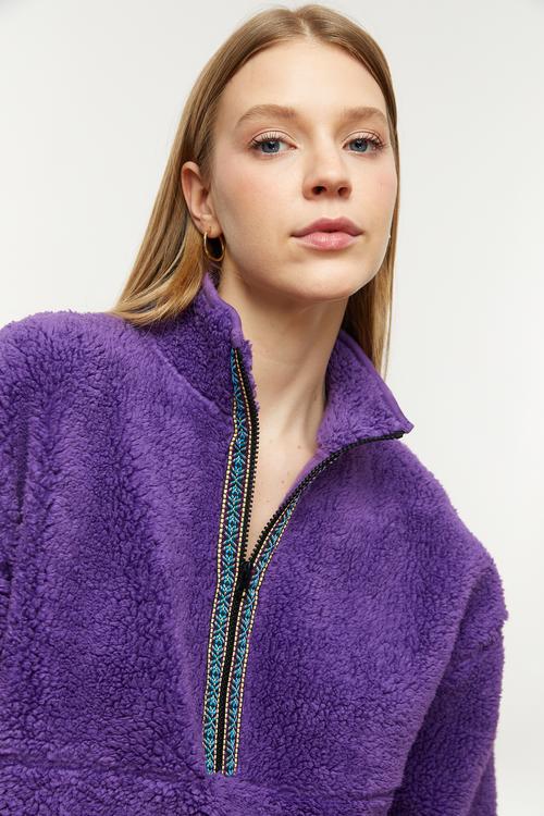  DİK YAKA PELÜŞ SWEATSHIRT