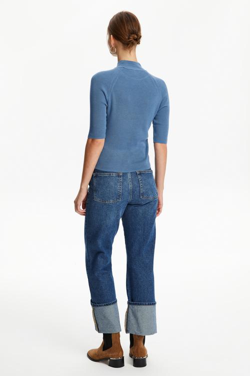  FİTİLLİ DİK YAKA TRİKO KAZAK