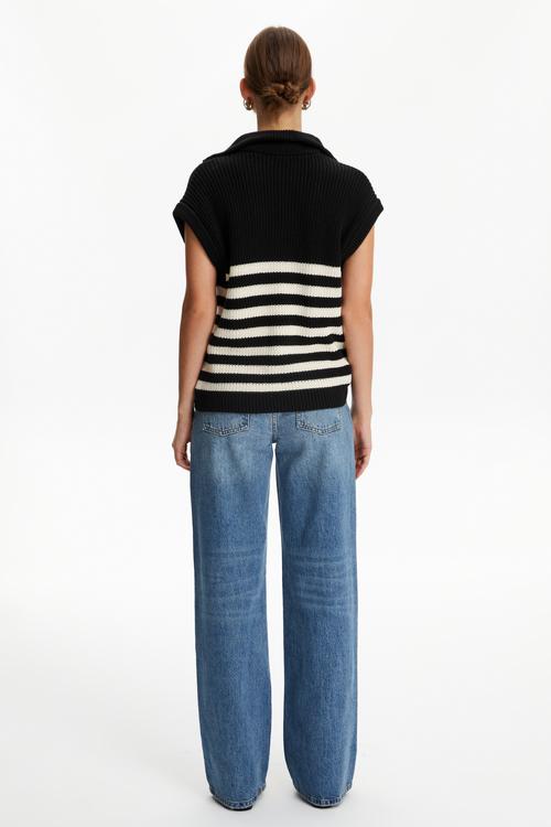  ÇİZGİLİ TRİKO SÜVETER