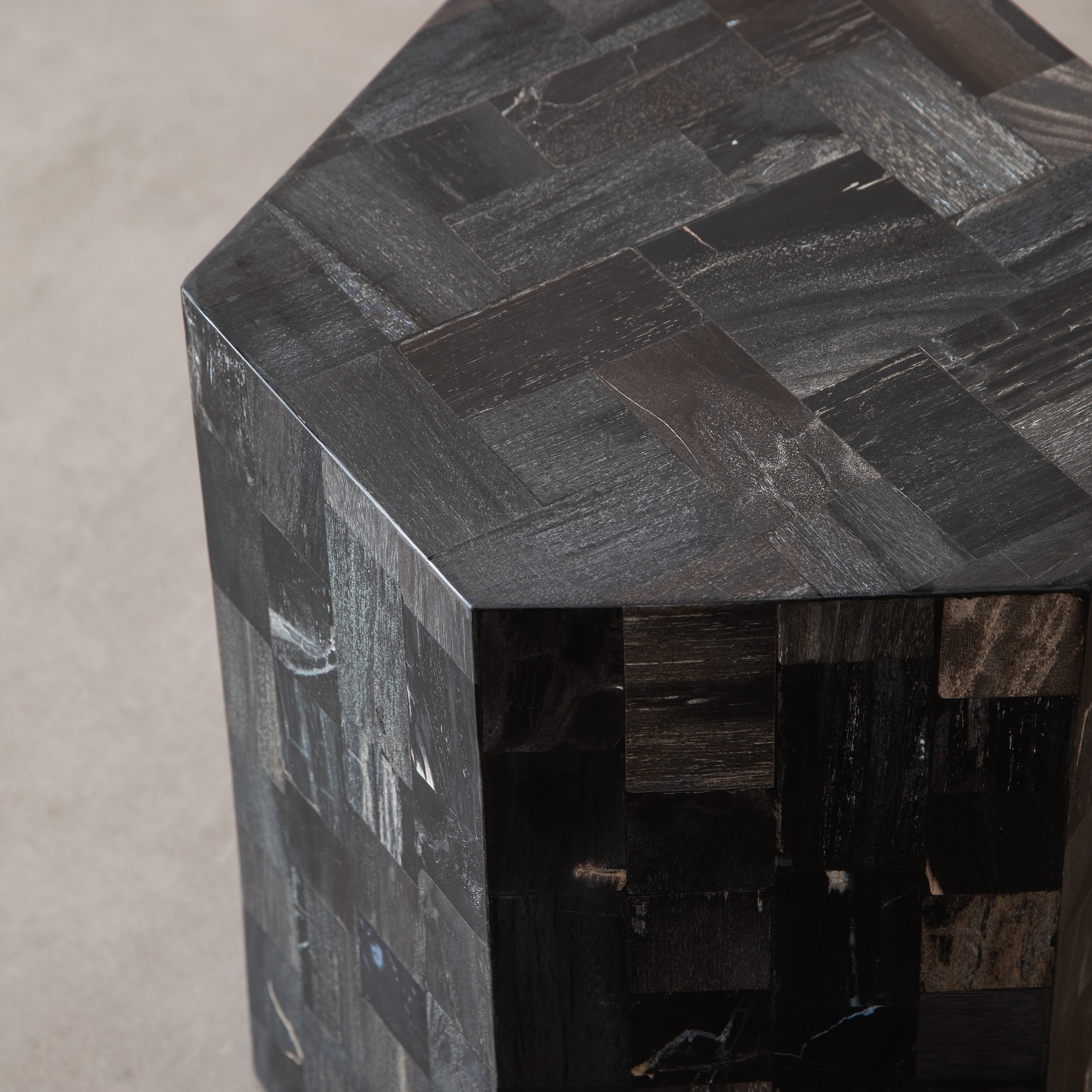 HEXA SİYAH YAN SEHPA