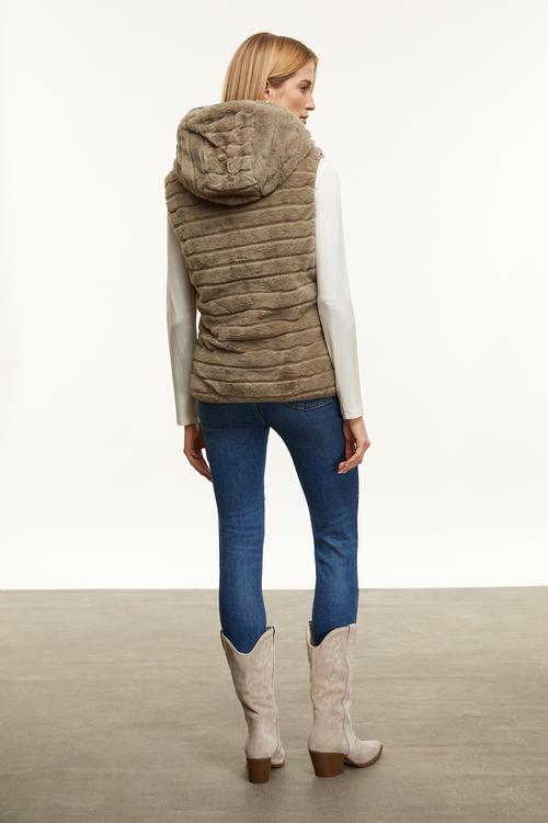  ÇİFT TARAFLI KAPÜŞONLU YELEK