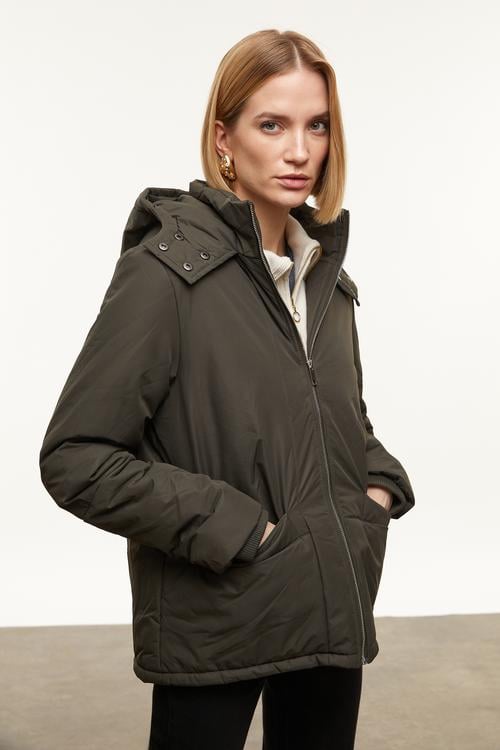  KAPÜŞONLU ŞİŞME MONT