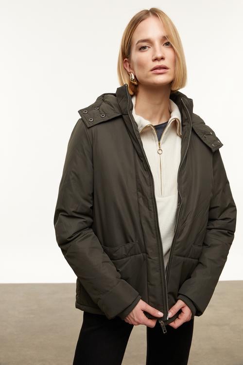  KAPÜŞONLU ŞİŞME MONT