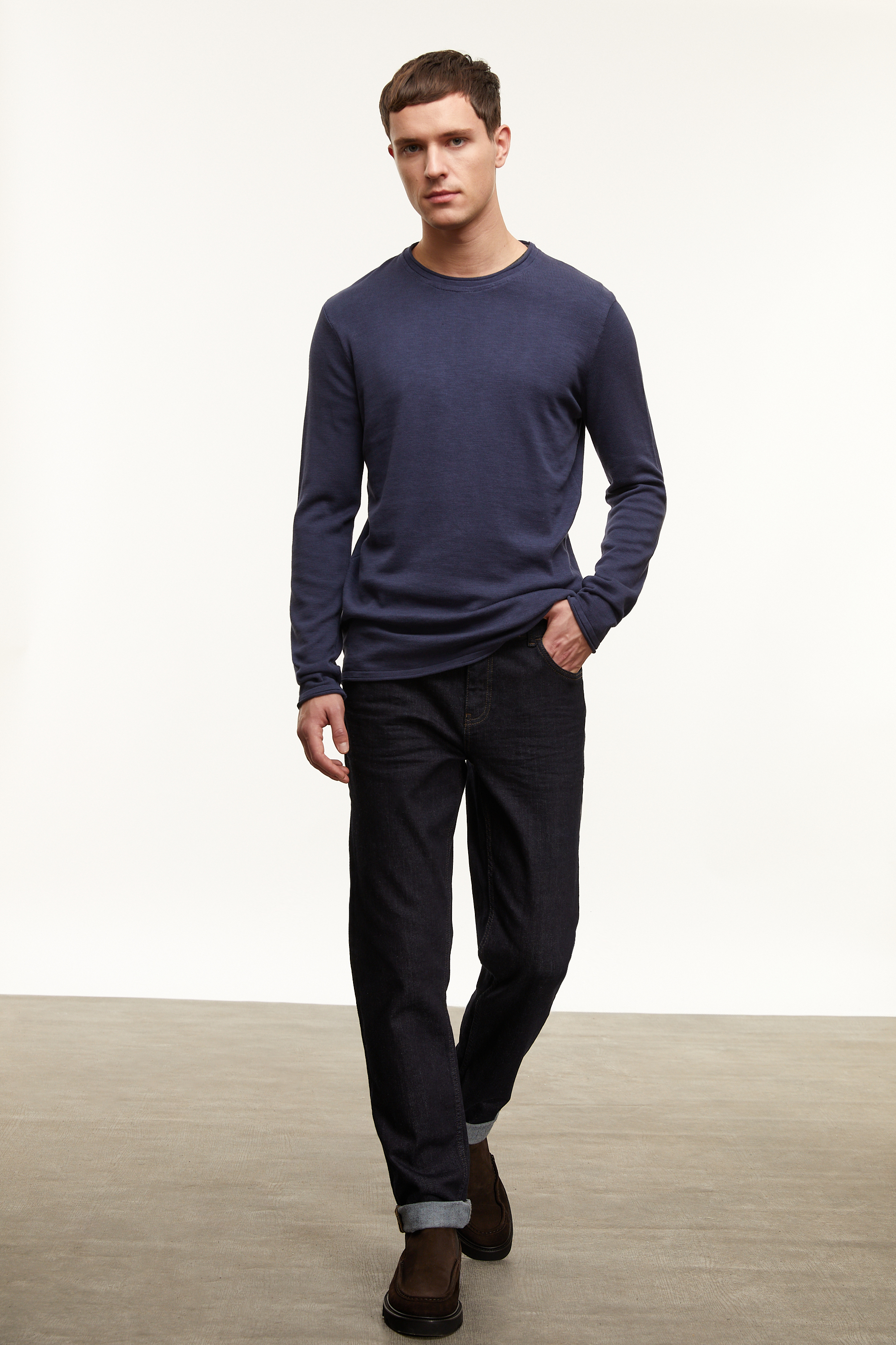 PAMUKLU BİSİKLET YAKA TRİKO KAZAK