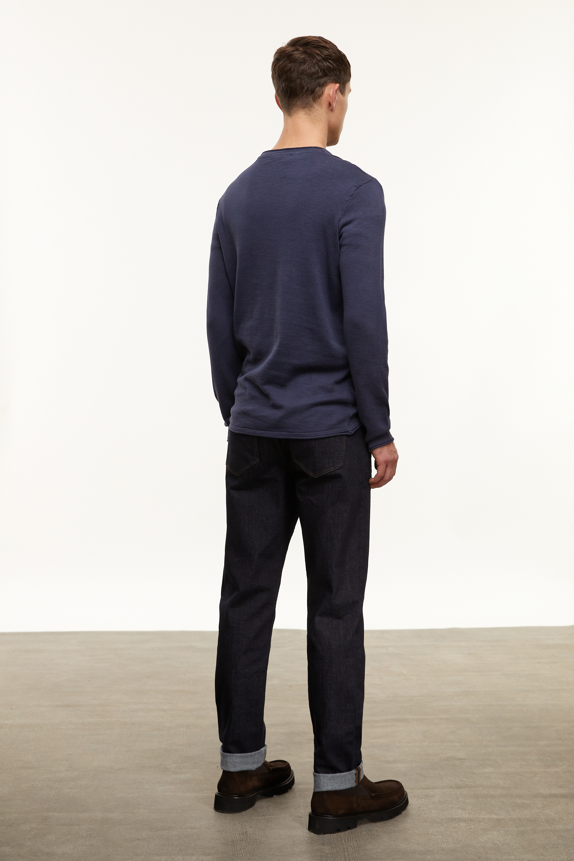 PAMUKLU BİSİKLET YAKA TRİKO KAZAK