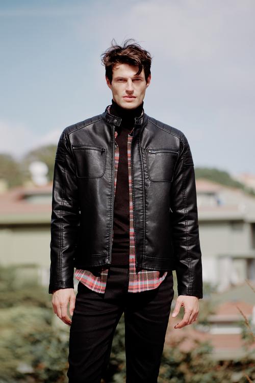  DERİ GÖRÜNÜMLÜ CEKET