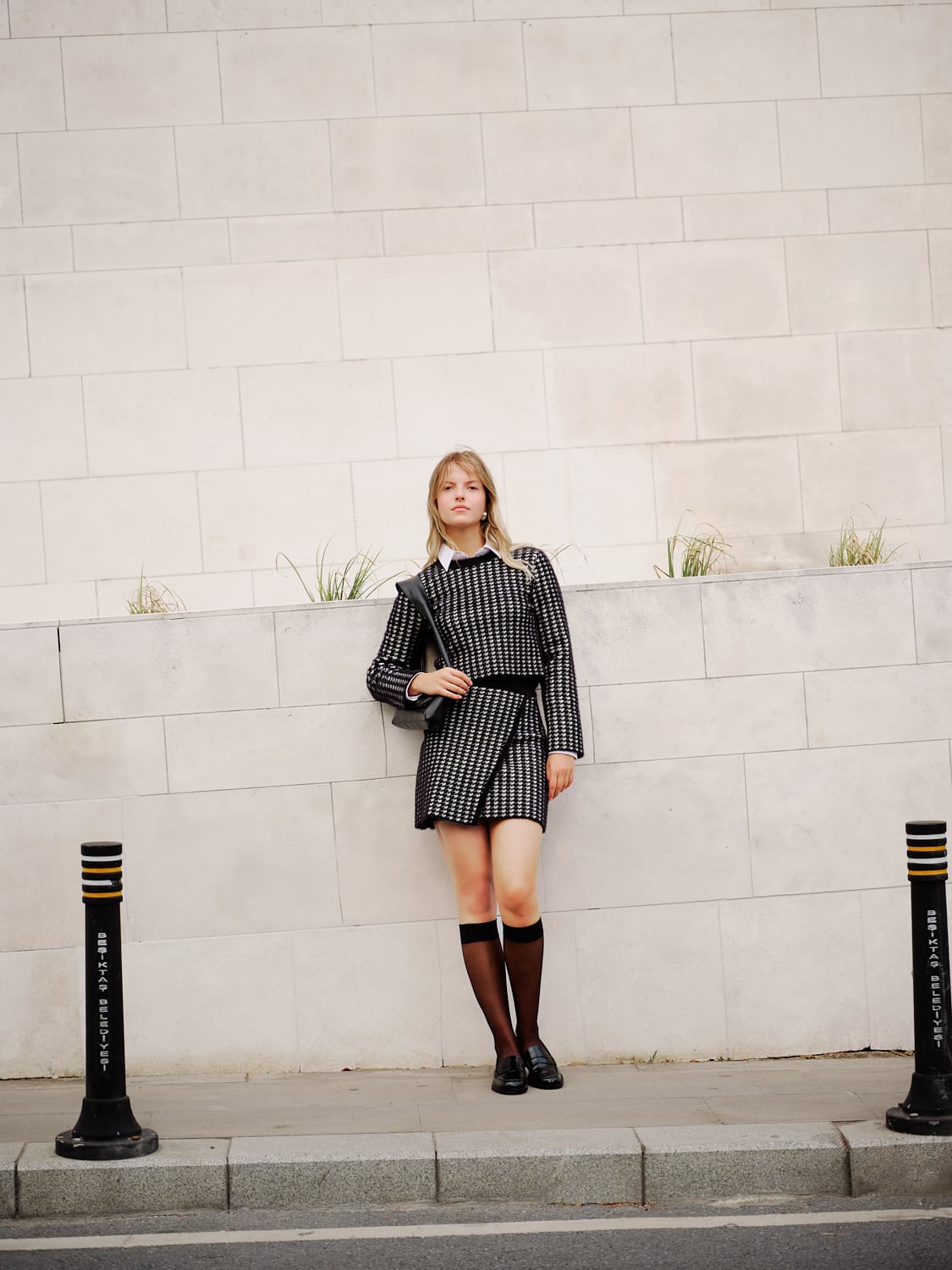 JAKARLI KAZAYAĞI TRİKO KAZAK