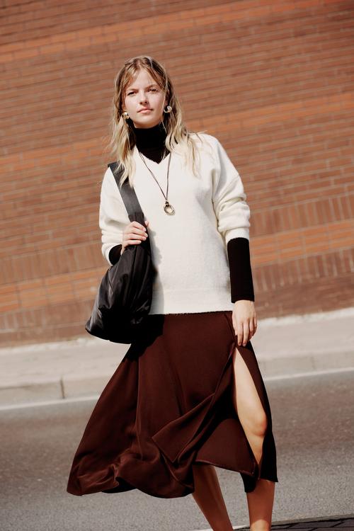  YIRTMAÇLI MİDİ KLOŞ ETEK