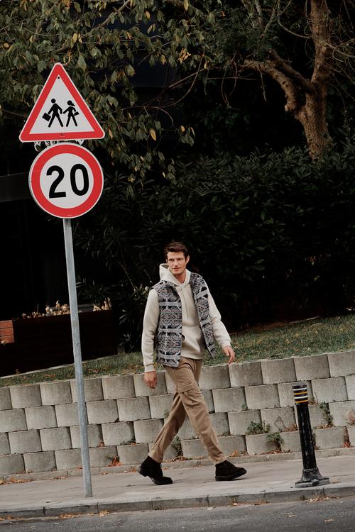  DİK YAKA JAKARLI ETNİK YELEK