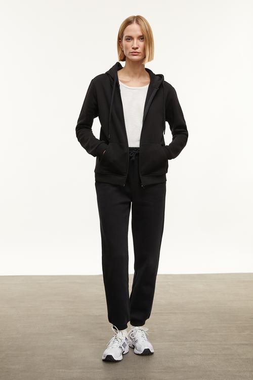  FERMUARLI KAPÜŞONLU SWEATSHIRT