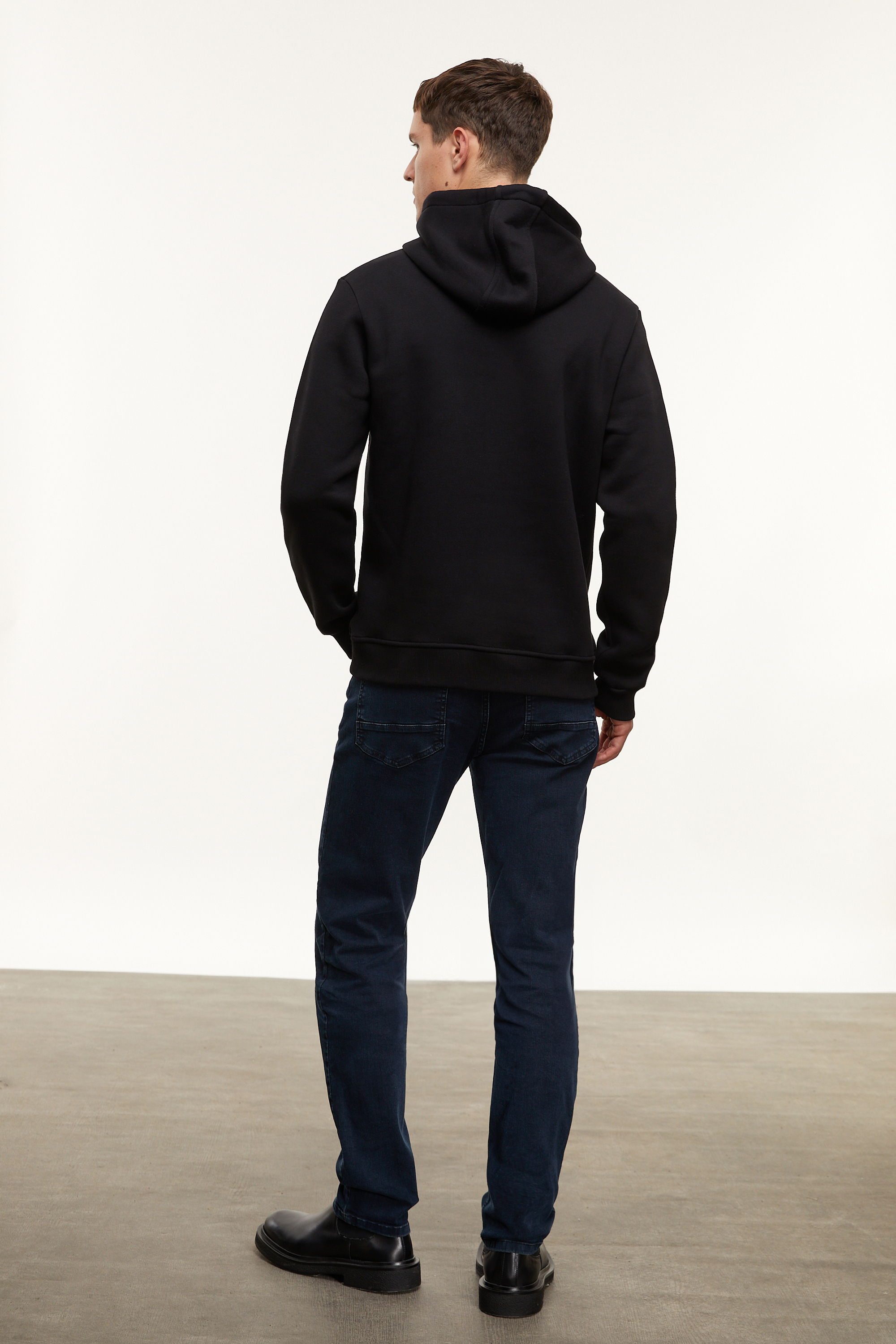 KAPÜŞONLU SWEATSHIRT