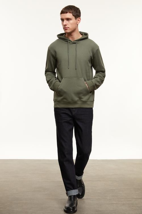  KAPÜŞONLU SWEATSHIRT