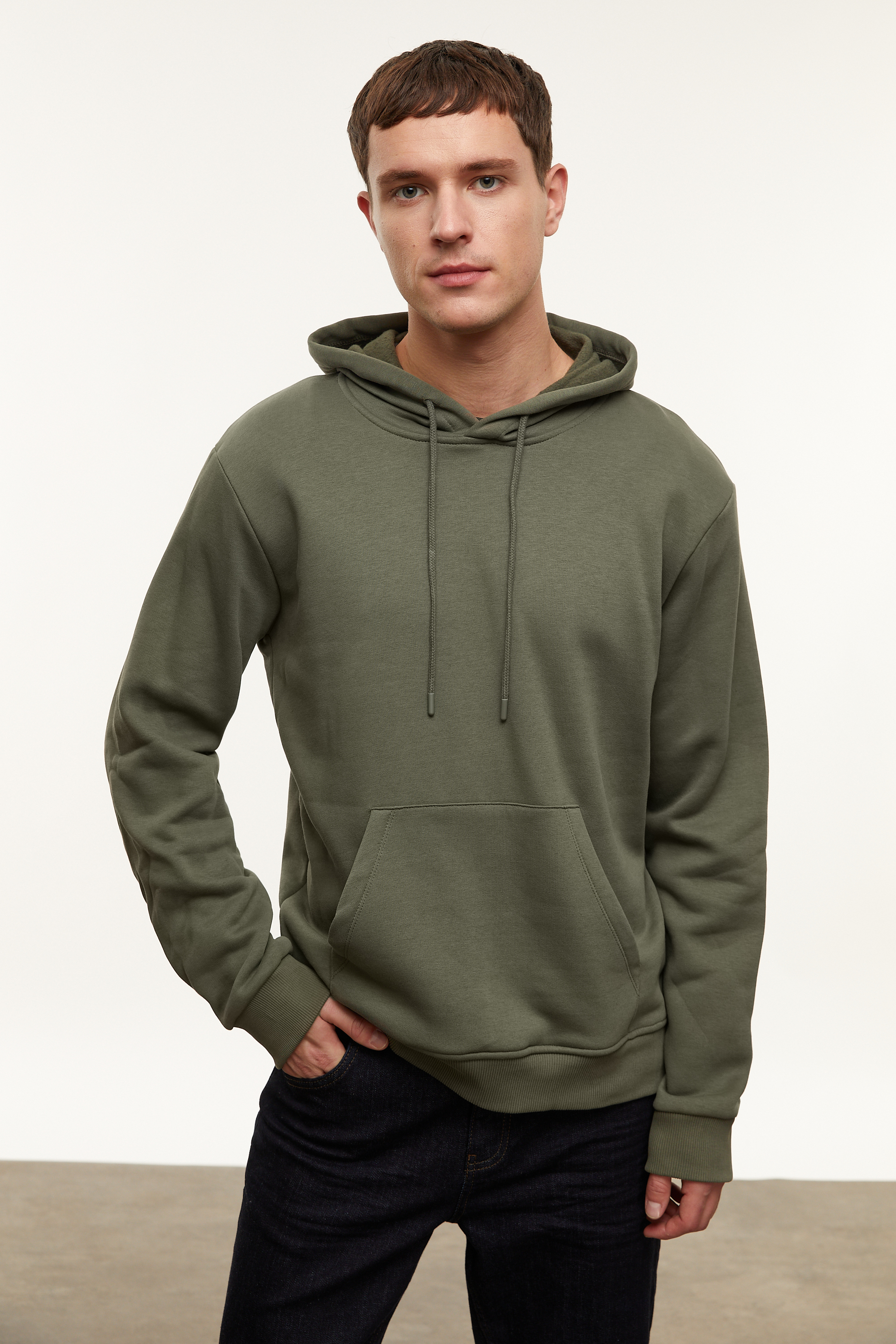KAPÜŞONLU SWEATSHIRT