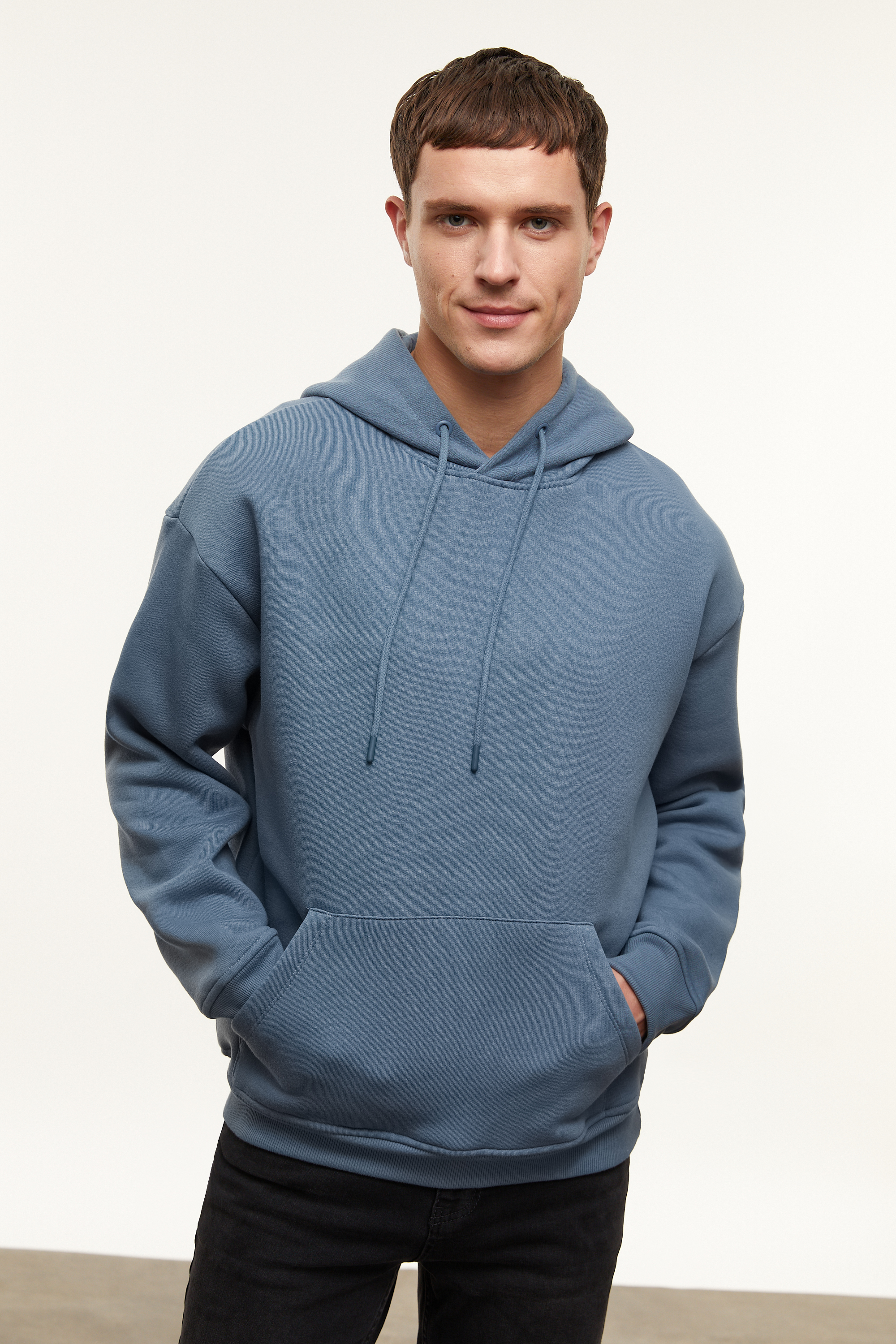 KAPÜŞONLU SWEATSHIRT