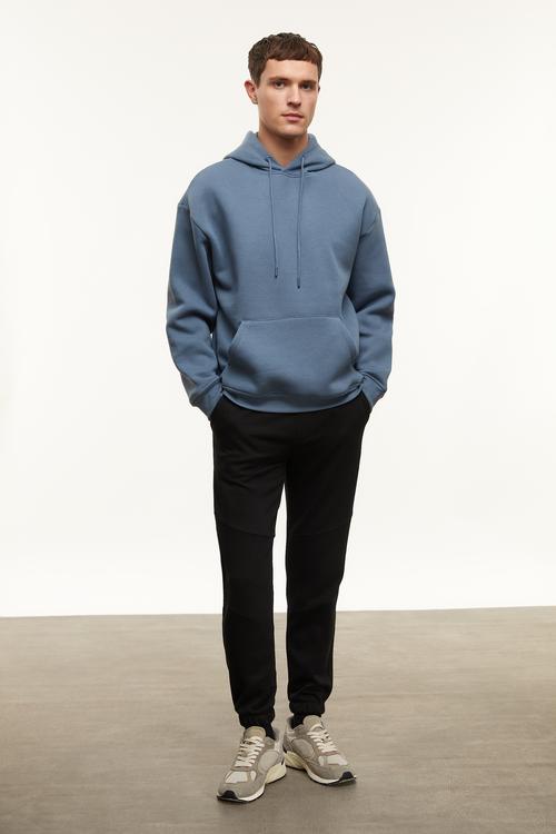  KAPÜŞONLU SWEATSHIRT