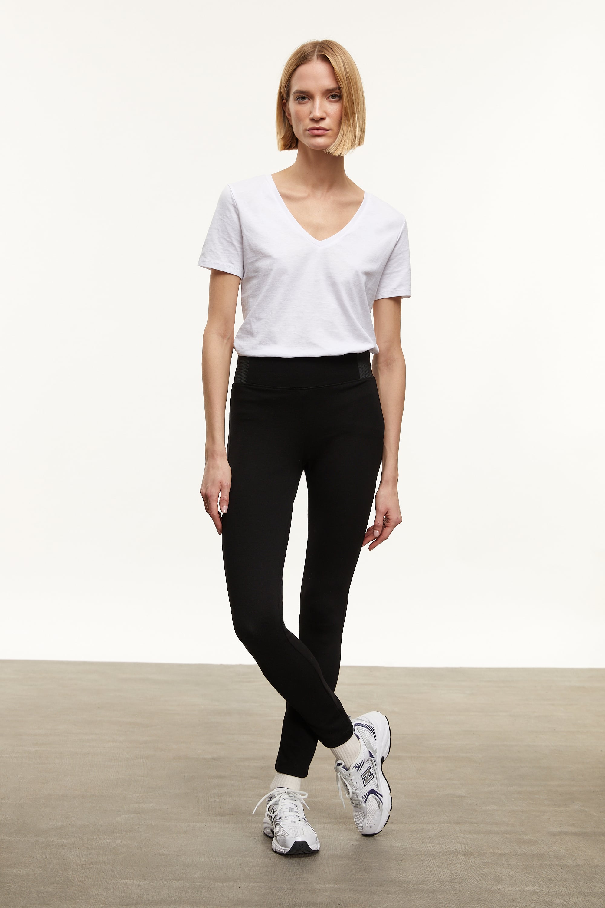 YÜKSEK BEL DİKİŞ DETAYLI TAYT