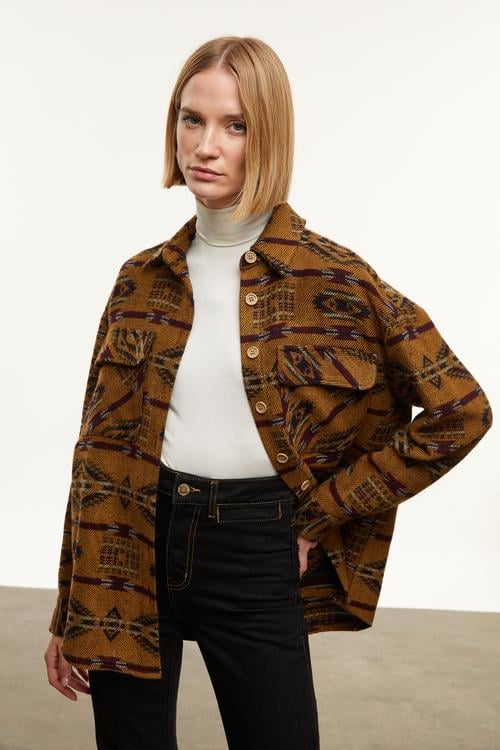 ETNİK DESENLİ RAHAT KESİM GÖMLEK