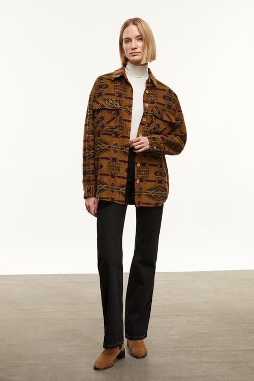 ETNİK DESENLİ RAHAT KESİM GÖMLEK