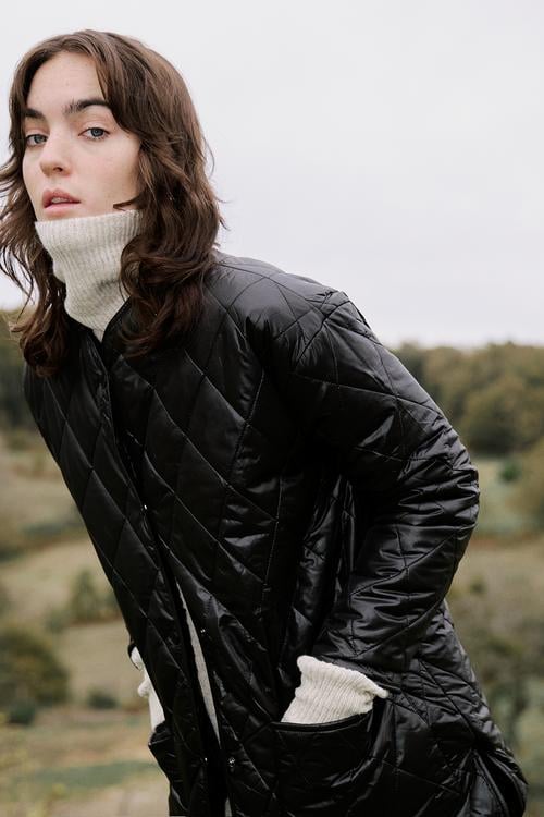  KAPİTONELİ MONT CEKET