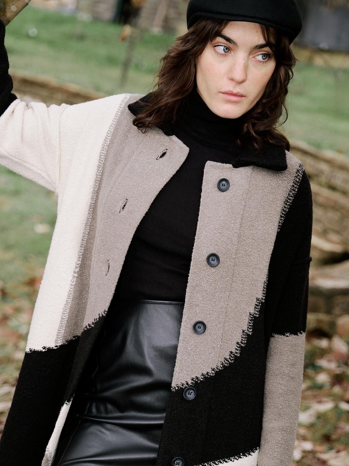 RENK BLOKLU UZUN TRİKO KABAN