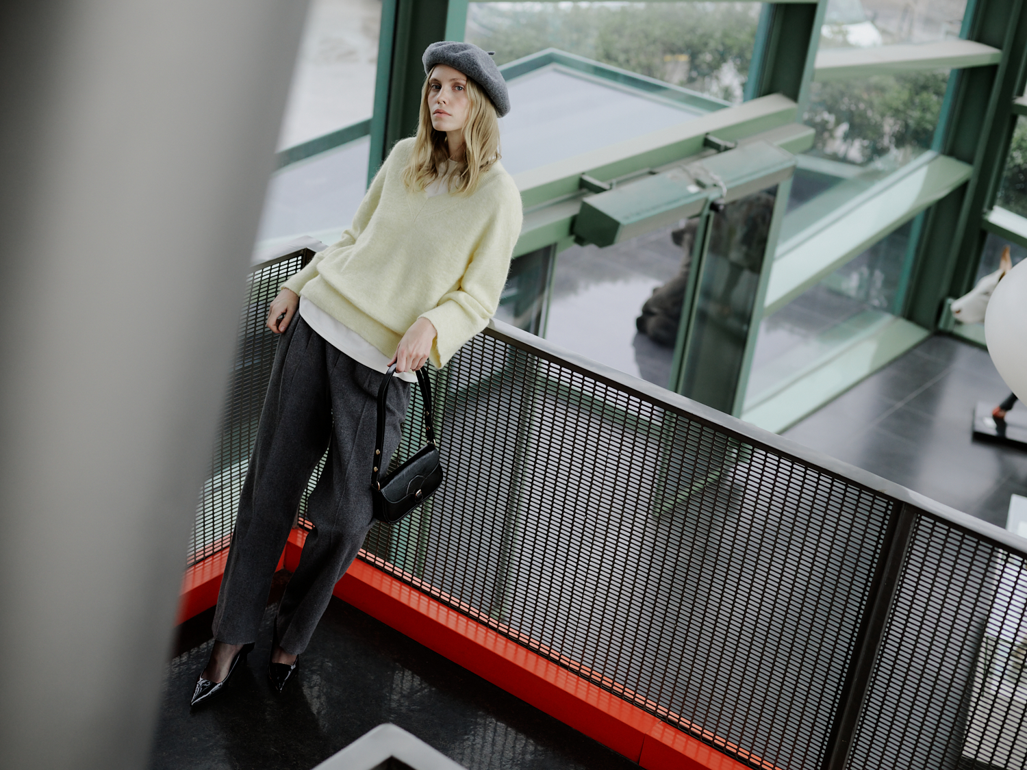 ALPAKA YÜN KARIŞIMLI V YAKA TRİKO KAZAK