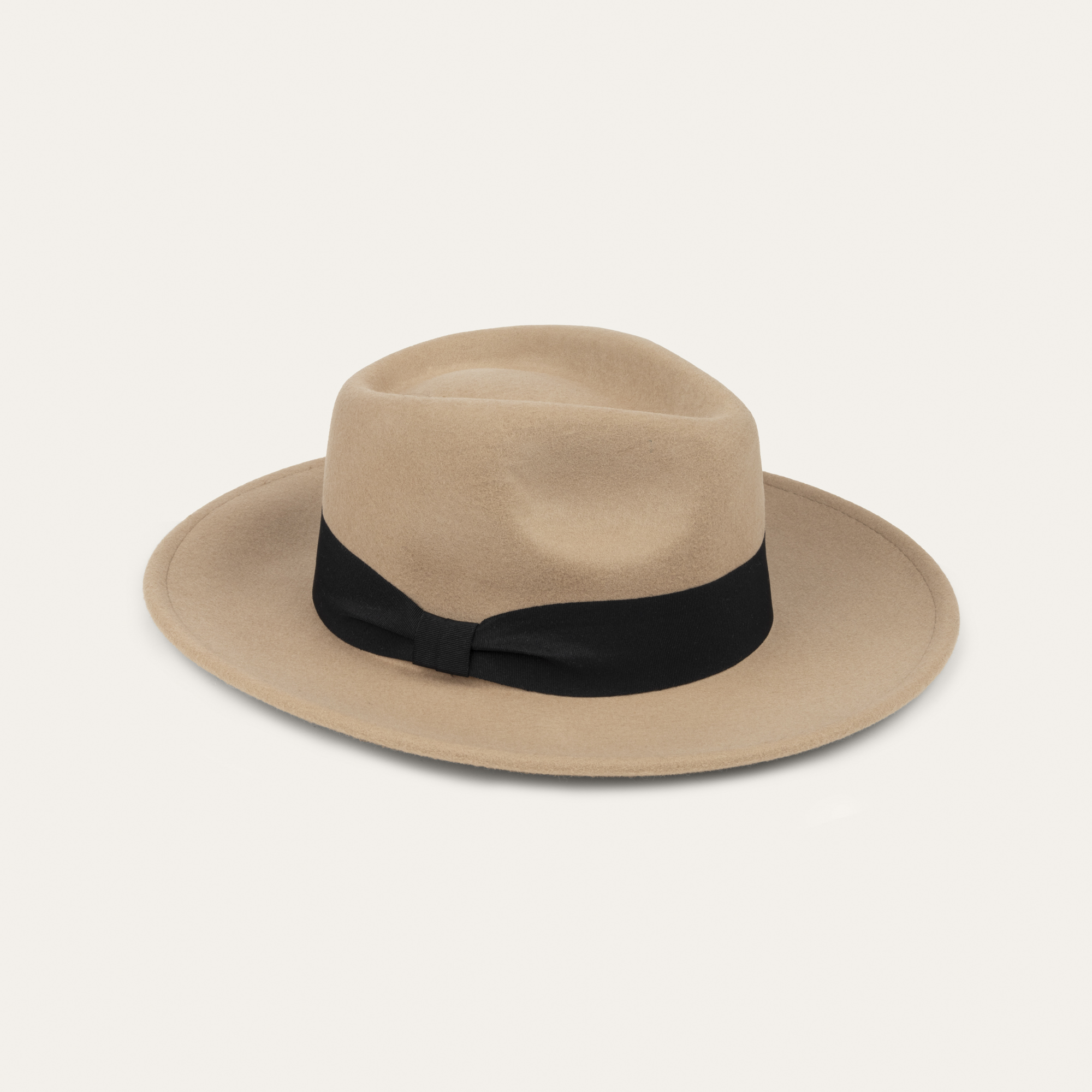 ŞERİT DETAYLI FÖTR YÜN ŞAPKA