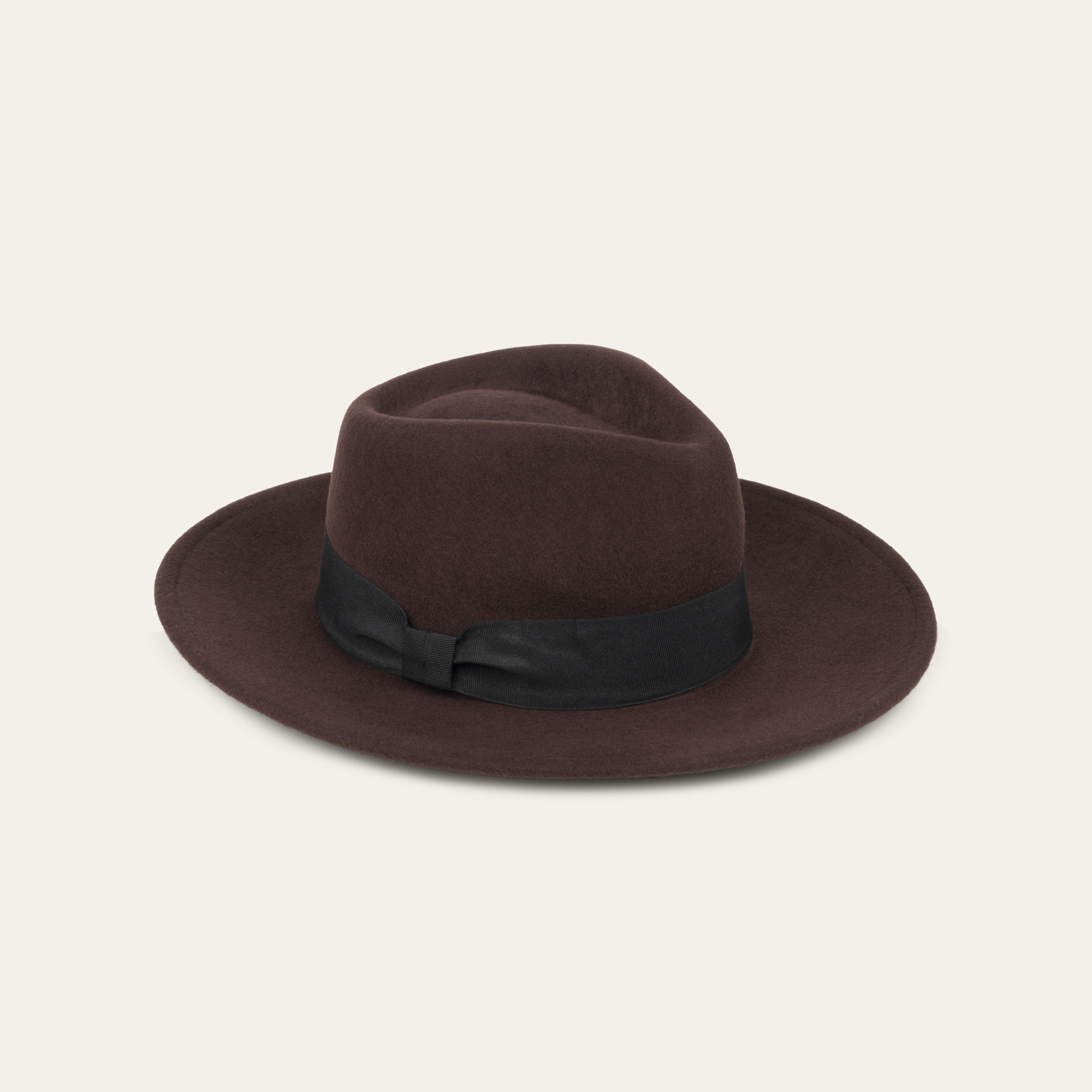 FİYONK DETAYLI FÖTR YÜN ŞAPKA