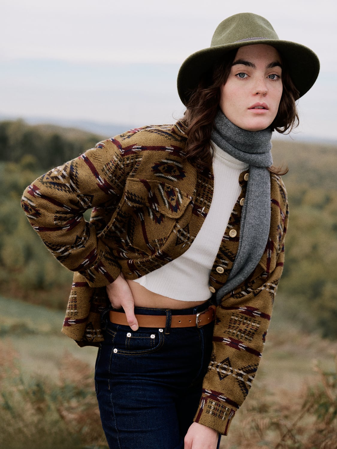 ETNİK DESENLİ RAHAT KESİM GÖMLEK