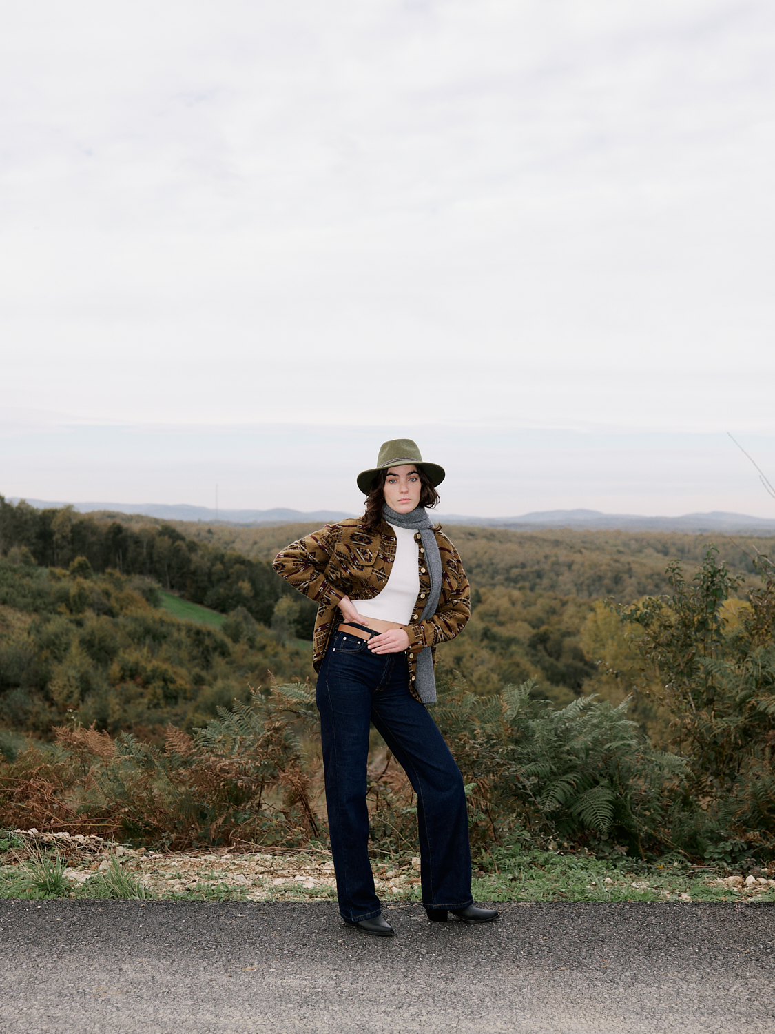 ETNİK DESENLİ RAHAT KESİM GÖMLEK