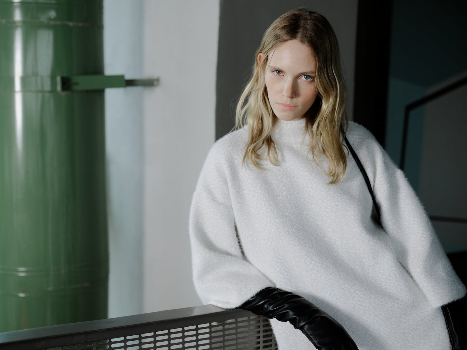 DOKULU A FORM MİNİ ELBİSE