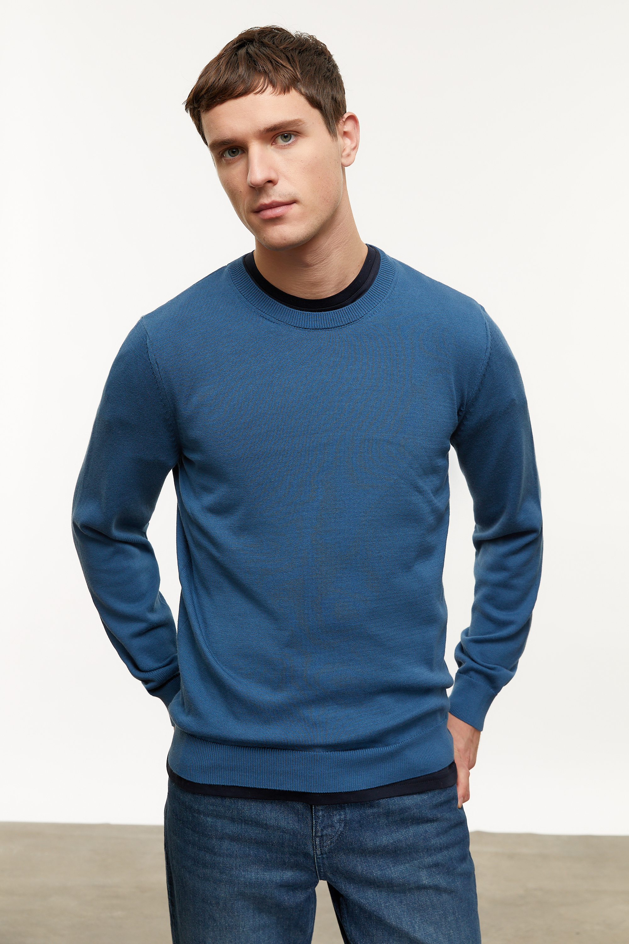 BİSİKLET YAKA TRİKO KAZAK