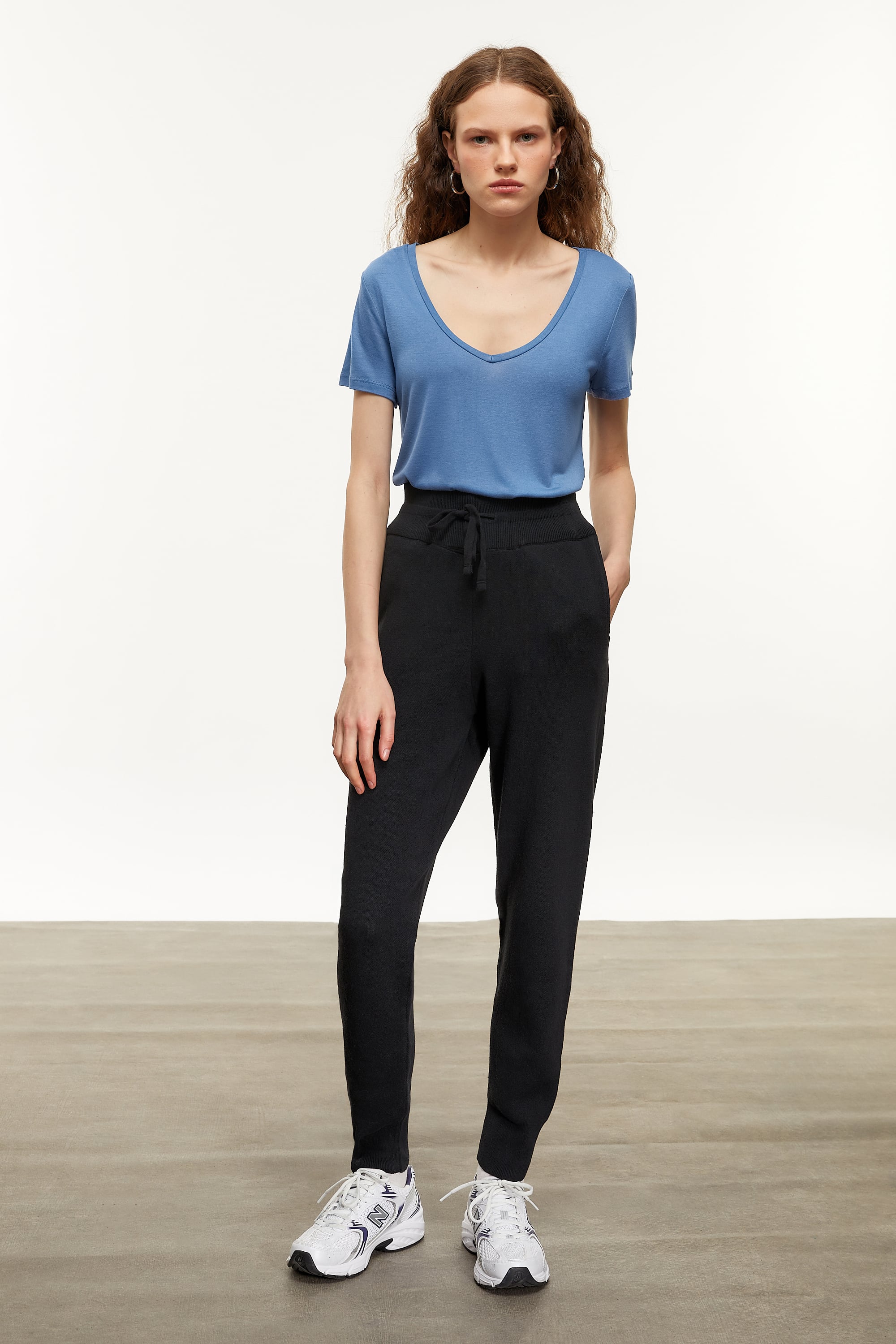 HAVUÇ KESİM TRİKO PANTOLON