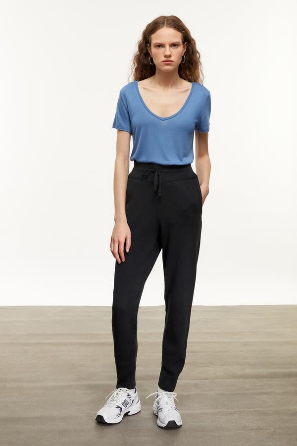 HAVUÇ KESİM TRİKO PANTOLON