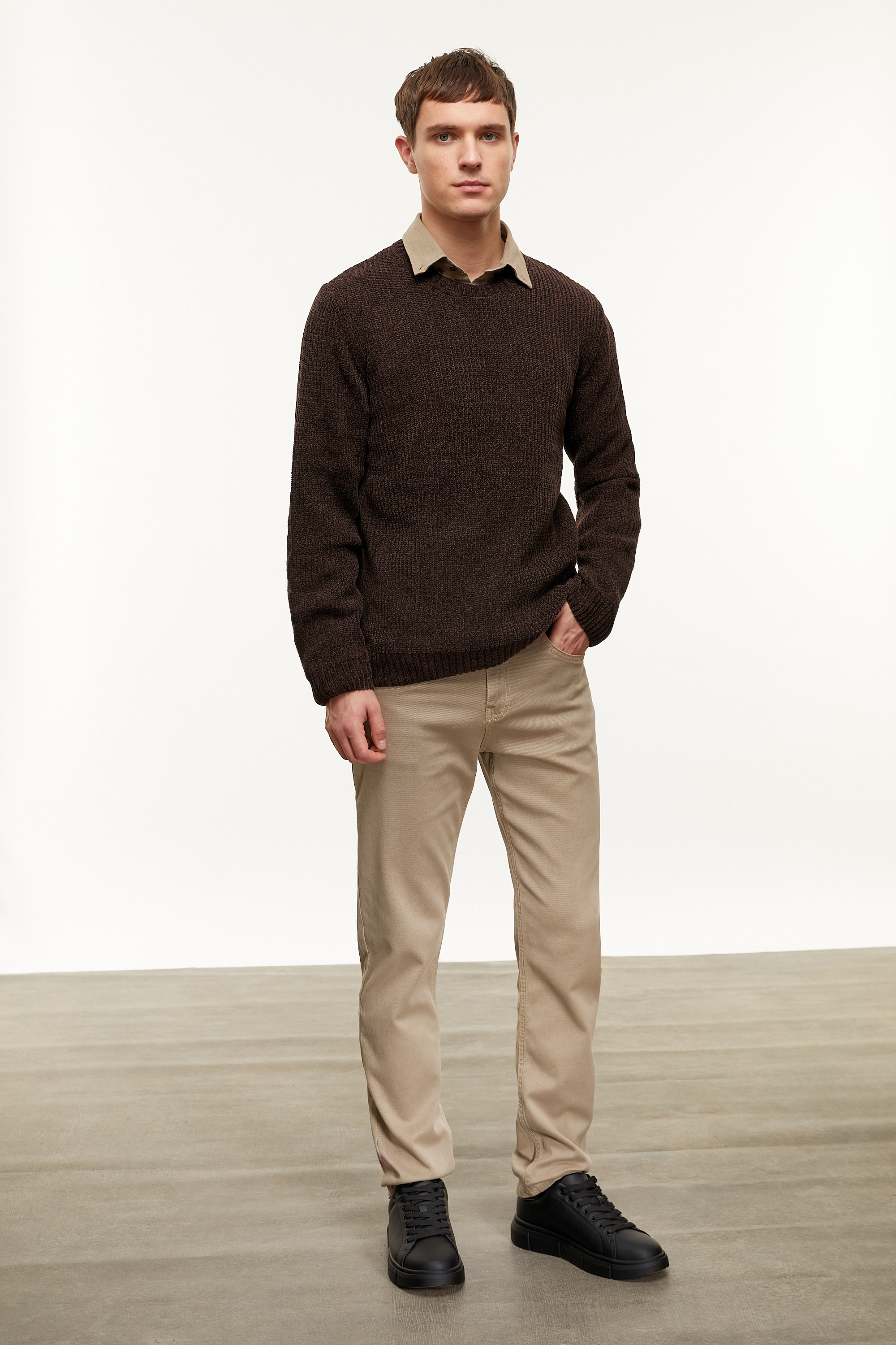 DOKULU BİSİKLET YAKA TRİKO KAZAK