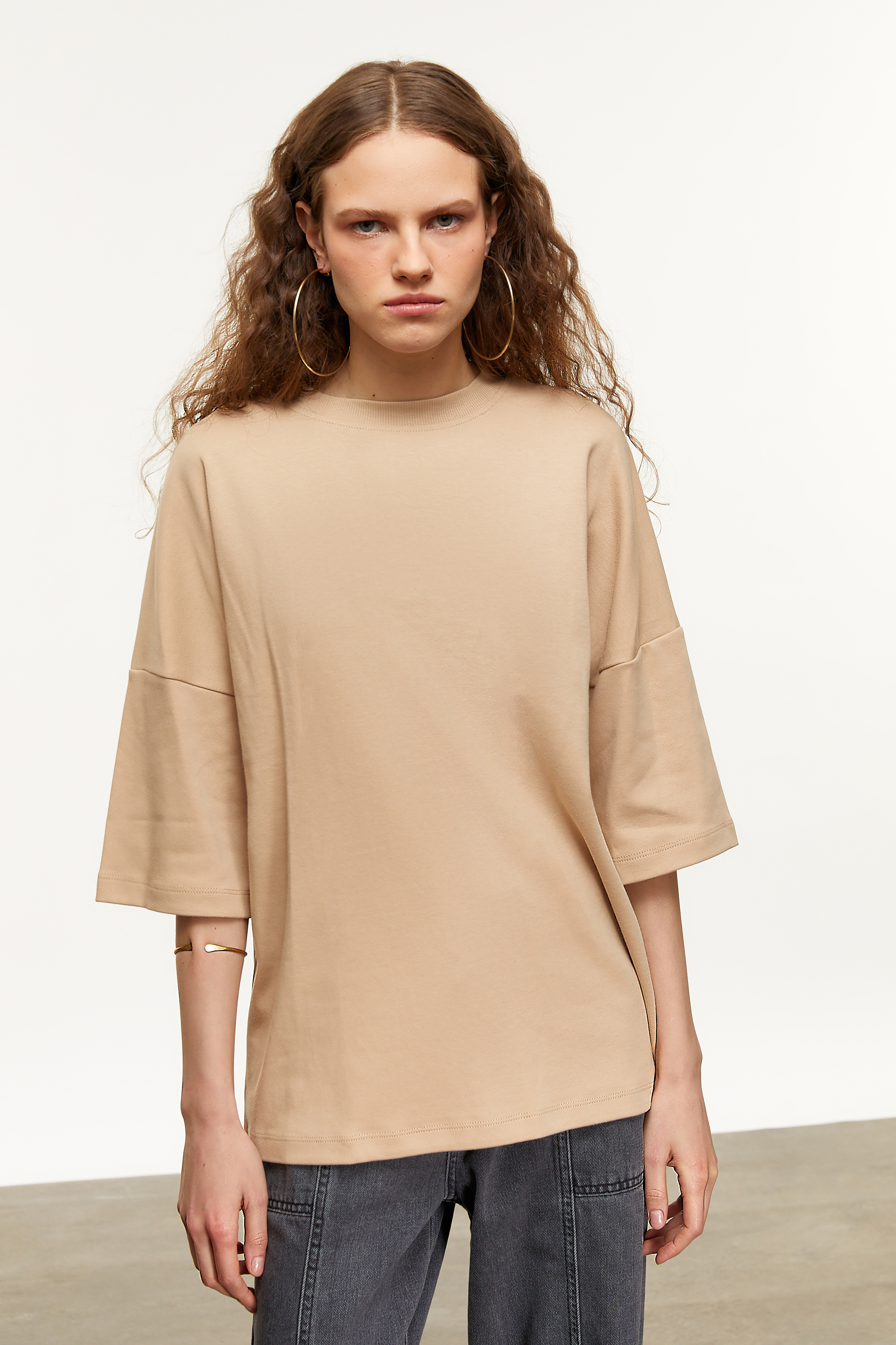 BİSİKLET YAKA KISA KOLLU T-SHIRT