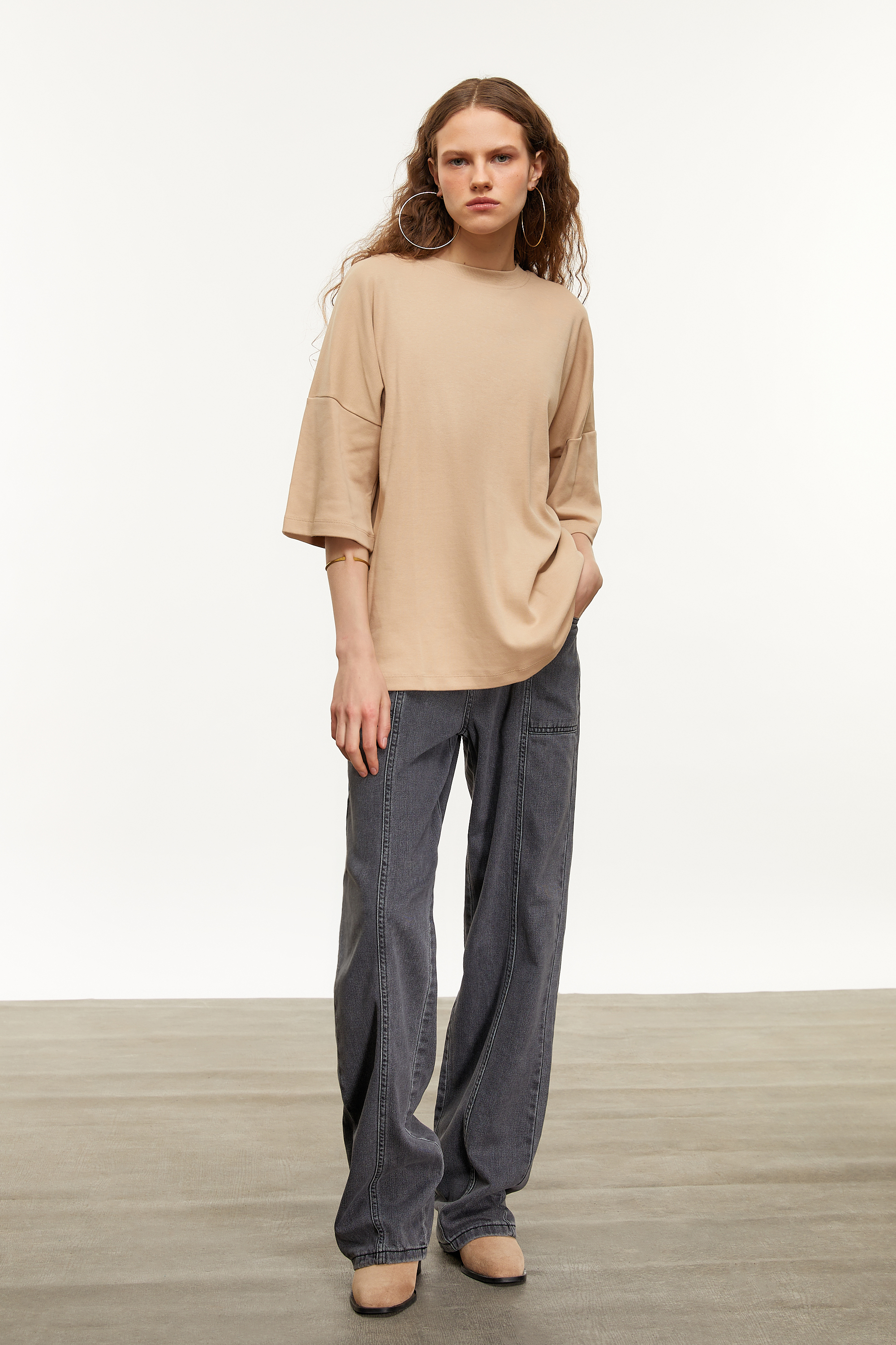 BİSİKLET YAKA KISA KOLLU T-SHIRT