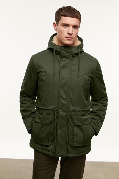 KAPÜŞONLU BAĞLAMA DETAYLI PARKA