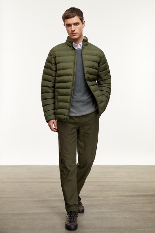  DİK YAKA KAPİTONELİ ŞİŞME MONT