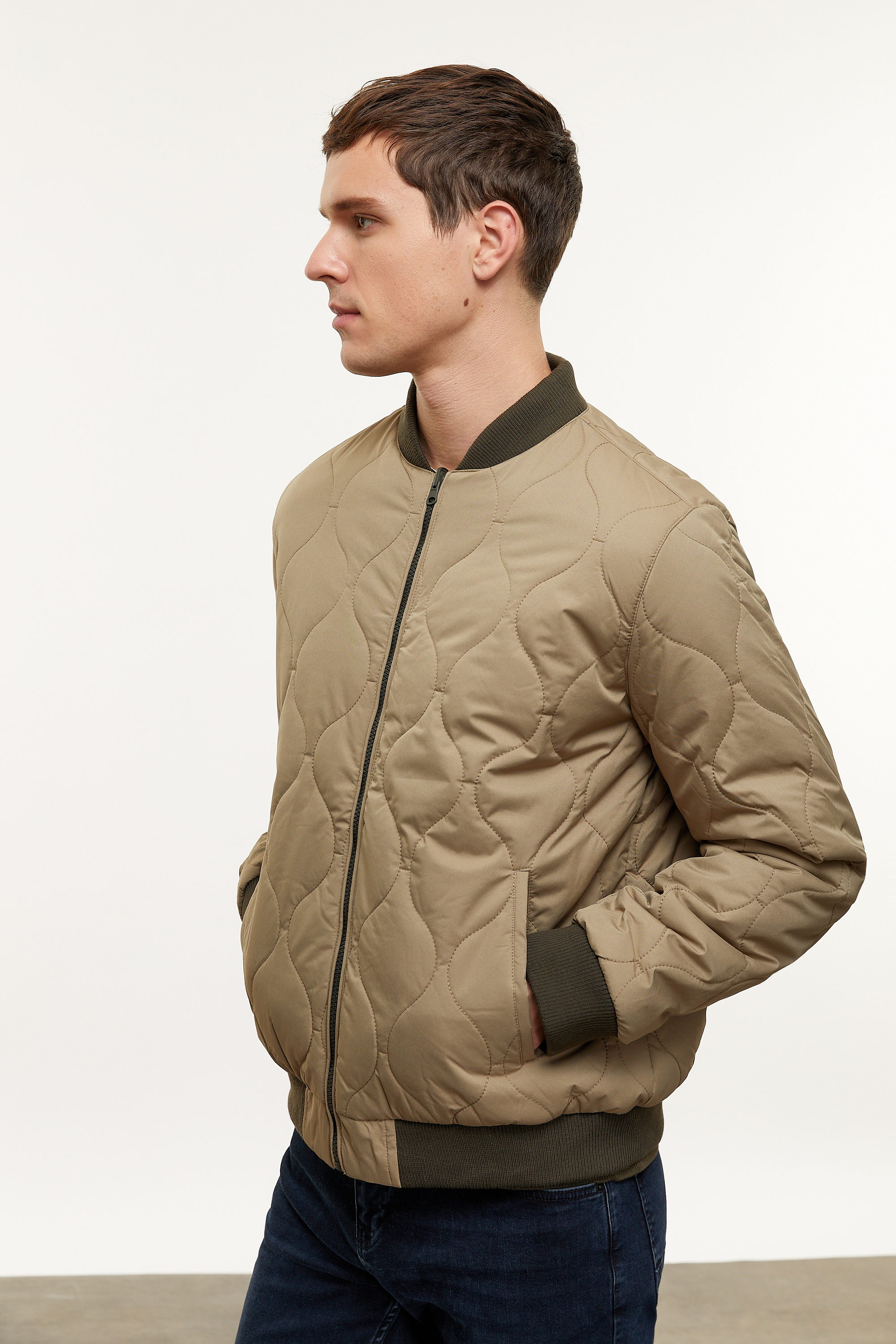 KAPİTONELİ BOMBER CEKET