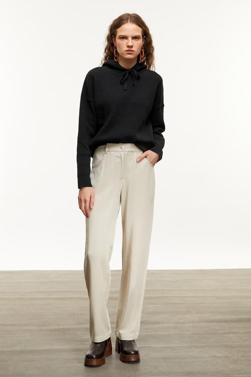  HAVUÇ KESİM PANTOLON