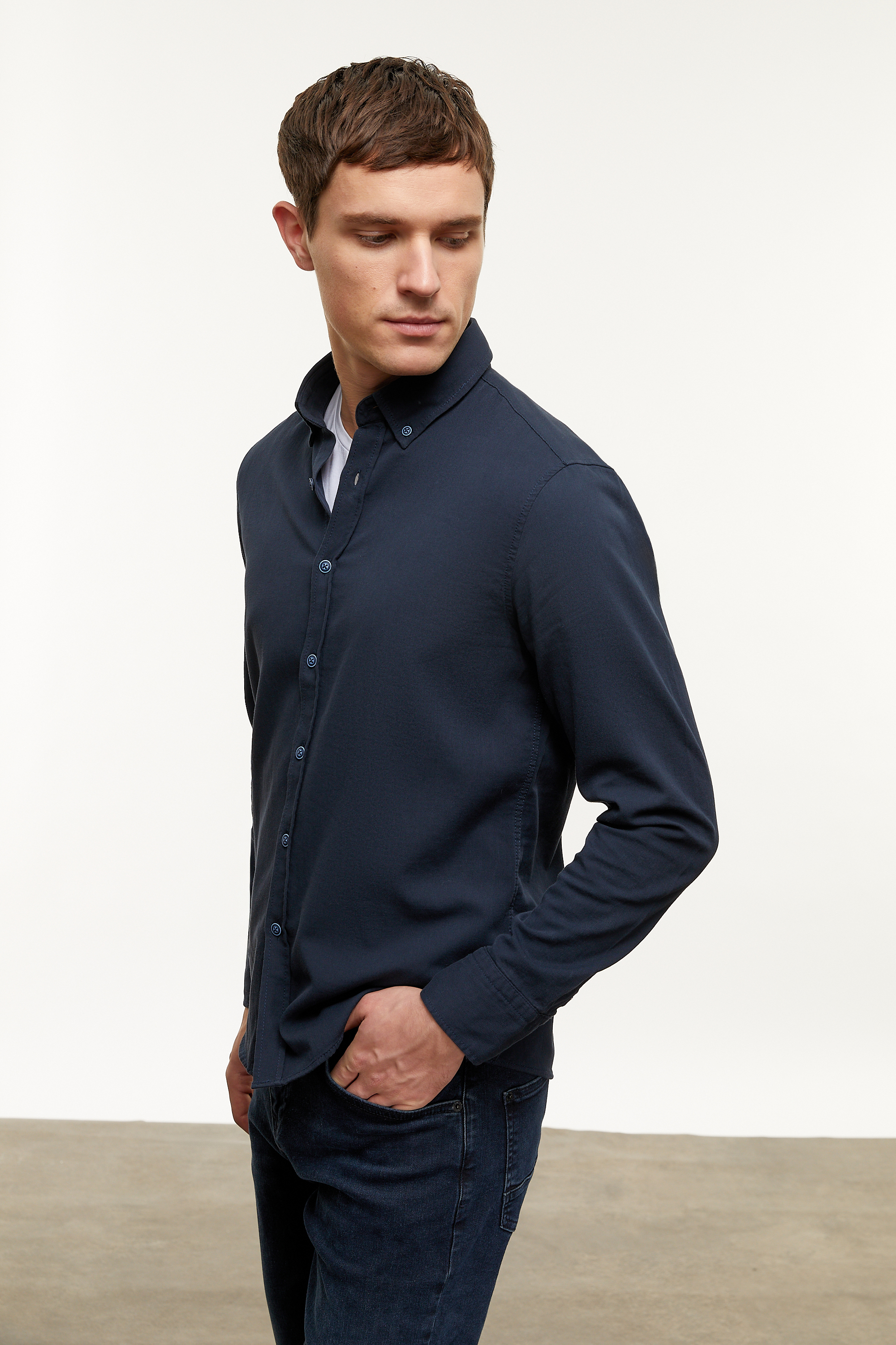 REGULAR FIT KADİFE GÖMLEK