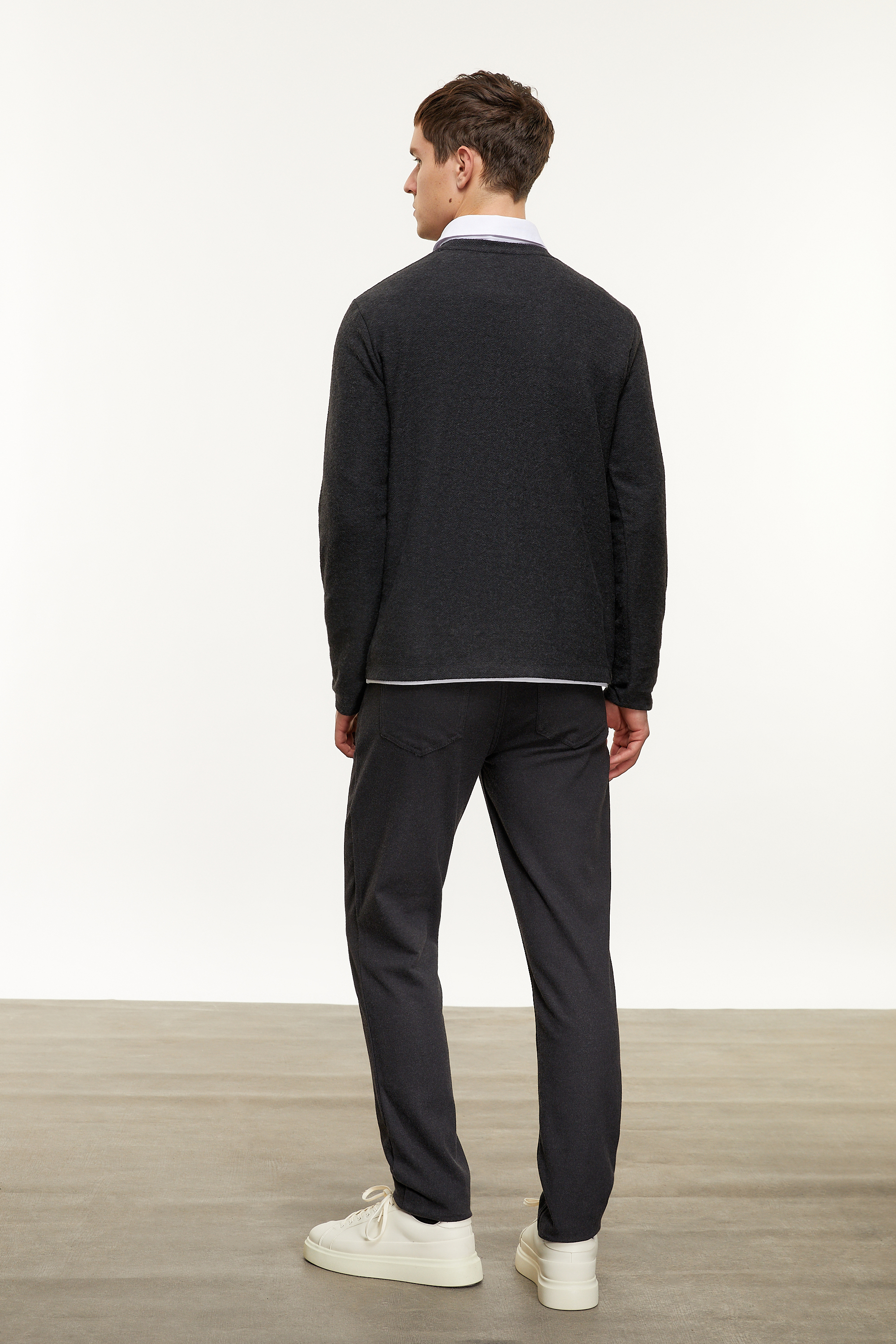 BİSİKLET YAKA SWEATSHIRT