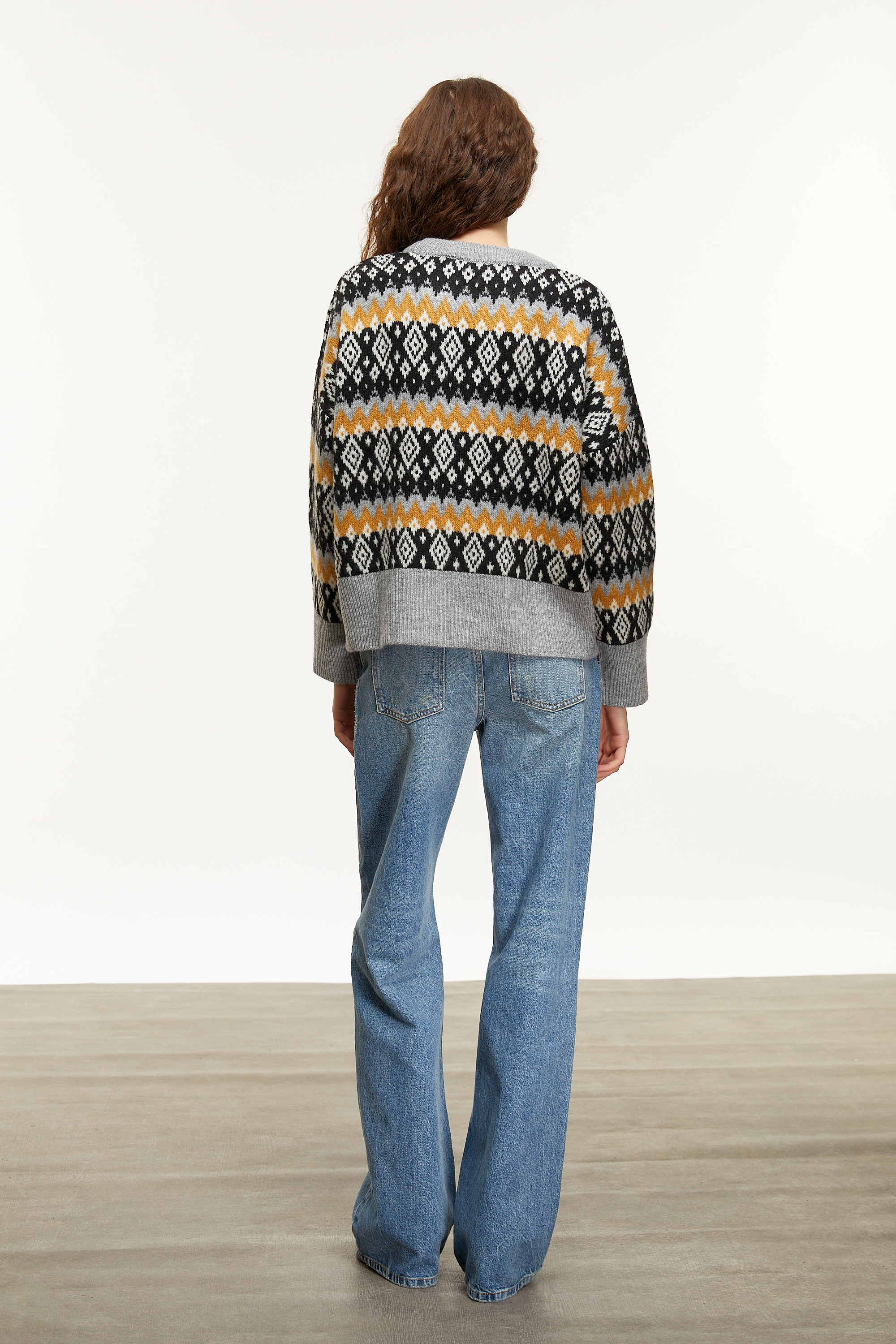 JAKARLI BİSİKLET YAKA TRİKO KAZAK